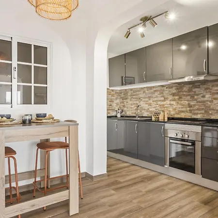 Skyline Heights By Homie 푼샬