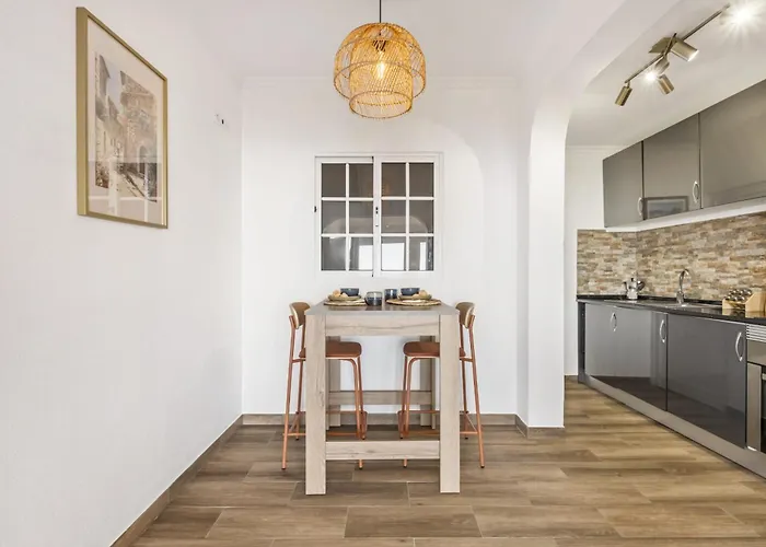 Skyline Heights By Homie Casa vacanze *