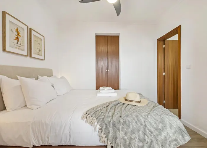 Dom wakacyjny Skyline Heights By Homie Funchal (Madeira)