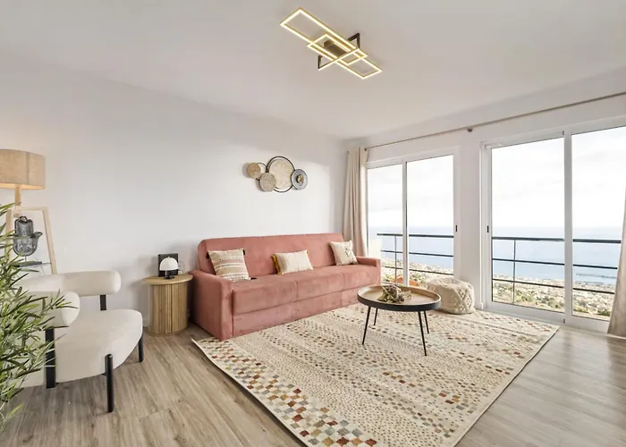 Skyline Heights By Homie Funchal (Madeira)