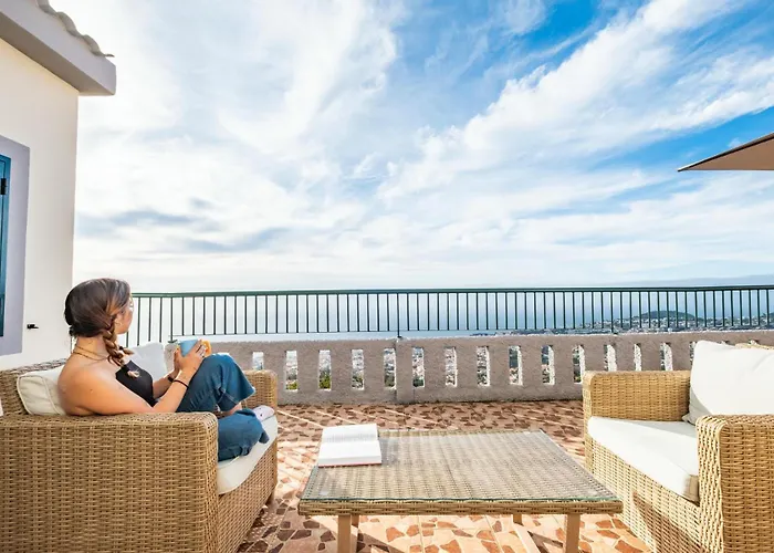 Skyline Heights By Homie Funchal (Madeira)